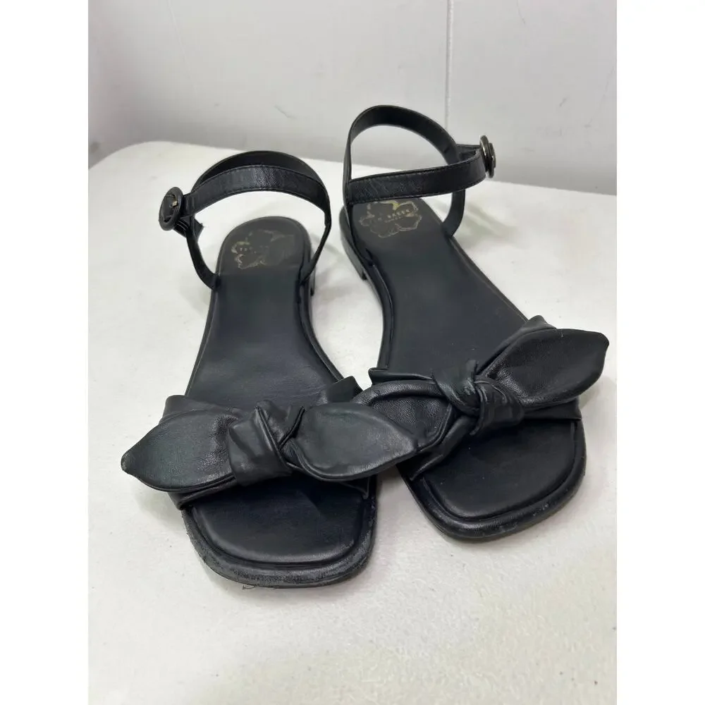 Ted Baker London Halah Sandals in black. Women's Size 39.5 or US 9.5